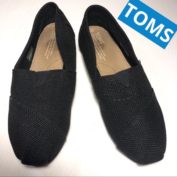 black burlap toms